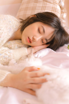 别有用心的单身女